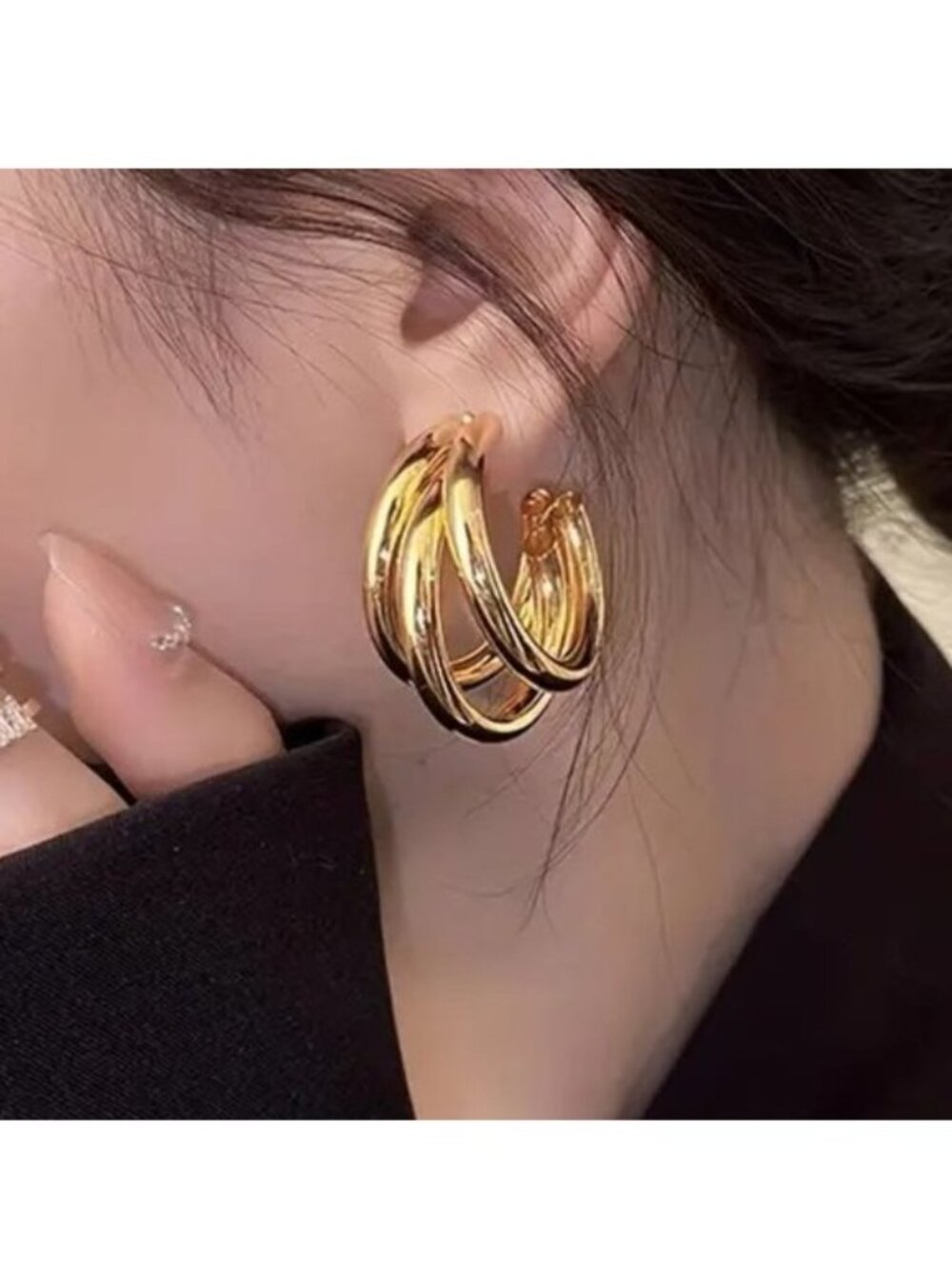 Claw Earrings Triple Hoop Gold Glam Classy Stylish Trendy Simple Sexy Fashion
